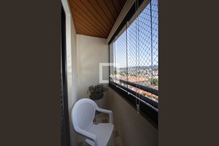 Apartamento à venda com 98m², 3 quartos e 2 vagasVaranda Quarto 1