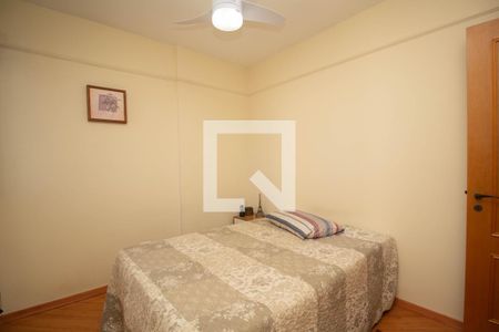 Apartamento à venda com 98m², 3 quartos e 2 vagasQuarto 2 
