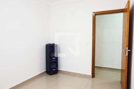 Casa à venda com 169m², 3 quartos e 4 vagasQuarto 2