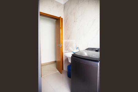 Casa à venda com 169m², 3 quartos e 4 vagasÁrea de Serviço