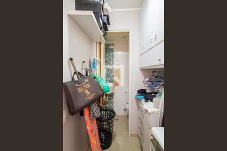 Apartamento à venda com 64m², 2 quartos e 1 vagaÁrea de Serviço