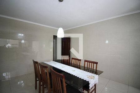 Casa à venda com 276m², 3 quartos e 2 vagasCozinha