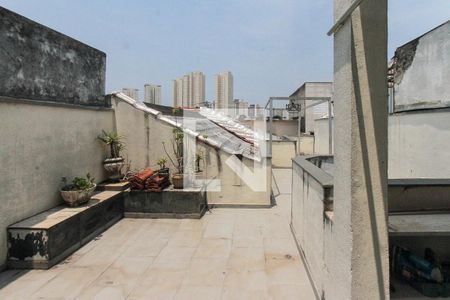 Casa à venda com 250m², 2 quartos e 1 vaga Casa à venda com 250m², 2 quartos e 1 vagaTerraço