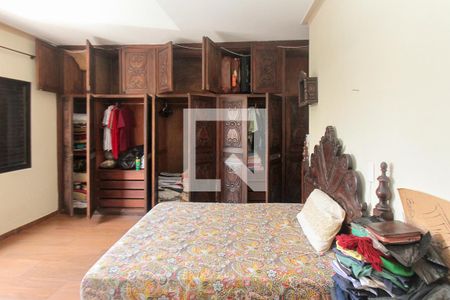 Casa à venda com 250m², 2 quartos e 1 vaga Casa à venda com 250m², 2 quartos e 1 vagaSuite