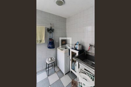 Casa à venda com 250m², 2 quartos e 1 vaga Casa à venda com 250m², 2 quartos e 1 vagaÁrea de Serviço