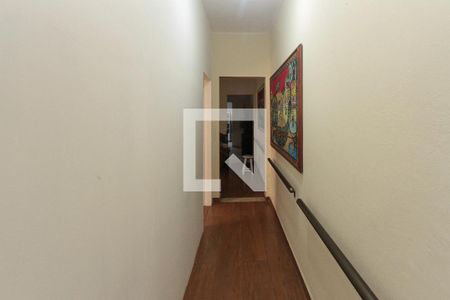 Casa à venda com 250m², 2 quartos e 1 vaga Casa à venda com 250m², 2 quartos e 1 vagaCorredor