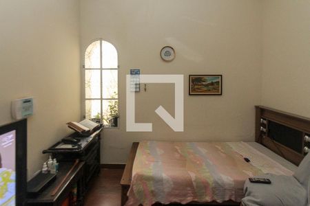 Casa à venda com 250m², 2 quartos e 1 vaga Casa à venda com 250m², 2 quartos e 1 vagaSala de tv