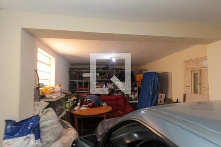 Casa à venda com 250m², 2 quartos e 1 vaga Casa à venda com 250m², 2 quartos e 1 vagaGaragem