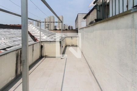 Casa à venda com 250m², 2 quartos e 1 vaga Casa à venda com 250m², 2 quartos e 1 vagaTerraço