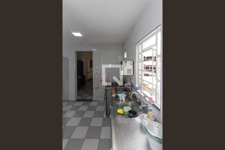 Casa à venda com 250m², 2 quartos e 1 vaga Casa à venda com 250m², 2 quartos e 1 vagaCozinha