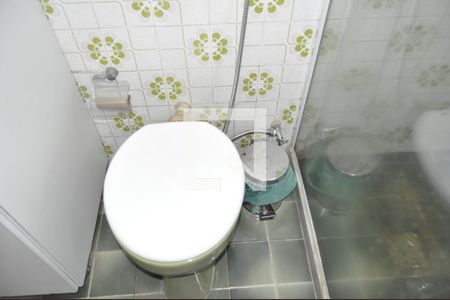 Casa à venda com 200m², 4 quartos e 2 vagasBanheiro