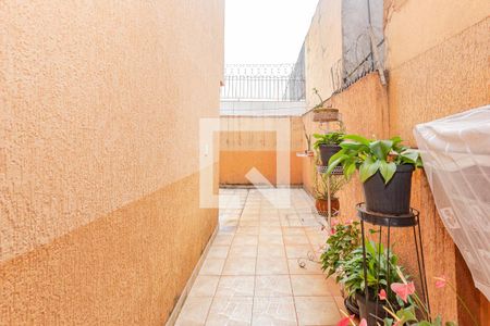 Casa à venda com 115m², 2 quartos e 1 vagaQuintal