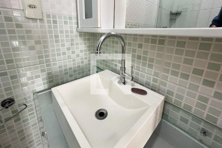 Casa à venda com 230m², 3 quartos e 1 vagaBanheiro