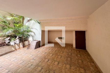 Casa à venda com 230m², 3 quartos e 1 vagaGaragem