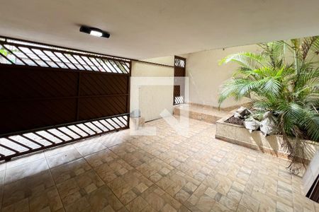Casa à venda com 230m², 3 quartos e 1 vagaGaragem
