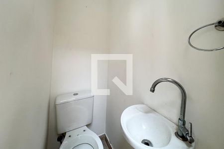 Casa à venda com 230m², 3 quartos e 1 vagaBanheiro de Serviço