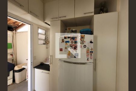 Casa à venda com 133m², 3 quartos e 1 vaga Casa à venda com 133m², 3 quartos e 1 vagaCozinha