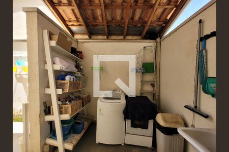 Casa à venda com 133m², 3 quartos e 1 vaga Casa à venda com 133m², 3 quartos e 1 vagaÁrea de Serviço