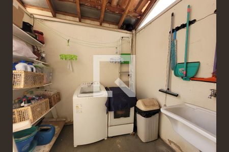 Casa à venda com 133m², 3 quartos e 1 vaga Casa à venda com 133m², 3 quartos e 1 vagaÁrea de Serviço