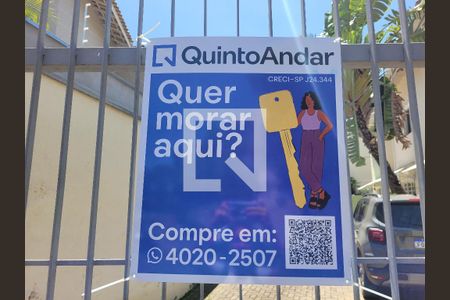 Casa à venda com 133m², 3 quartos e 1 vaga Casa à venda com 133m², 3 quartos e 1 vagaFachada do Condomínio