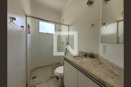 Casa à venda com 133m², 3 quartos e 1 vaga Casa à venda com 133m², 3 quartos e 1 vagaBanheiro dos Quartos