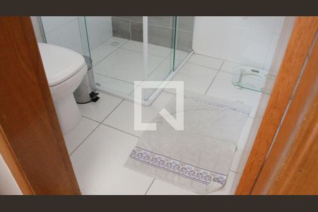 Casa à venda com 149m², 3 quartos e 2 vagasBanheiro da Suíte