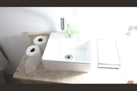 Casa à venda com 149m², 3 quartos e 2 vagasBanheiro de serviço