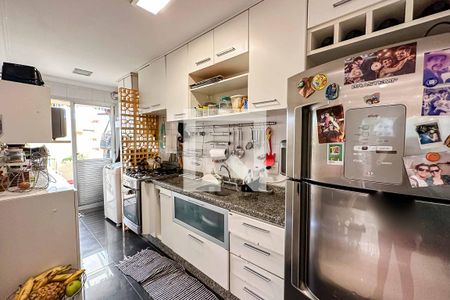 Apartamento à venda com 83m², 2 quartos e 2 vagas Apartamento à venda com 83m², 2 quartos e 2 vagasCozinha