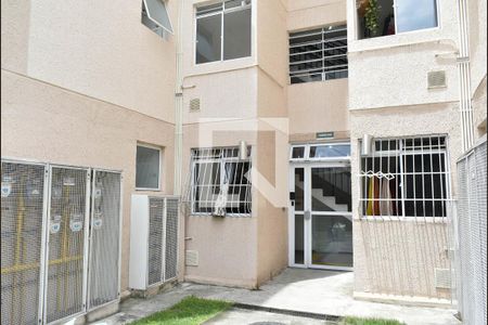 Apartamento para alugar com 42m², 2 quartos e 1 vagaEntrada do Bloco