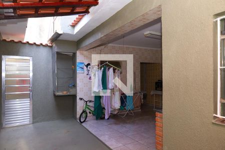 Casa à venda com 250m², 4 quartos e 4 vagasÁrea de Serviço