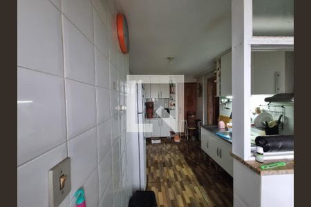 Apartamento à venda com 114m², 4 quartos e 2 vagas Apartamento à venda com 114m², 4 quartos e 2 vagasCozinha