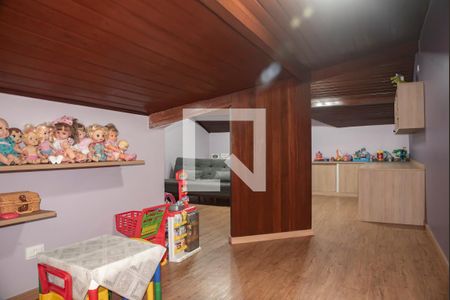 Casa à venda com 280m², 4 quartos e 4 vagasSótão (Brinquedoteca)