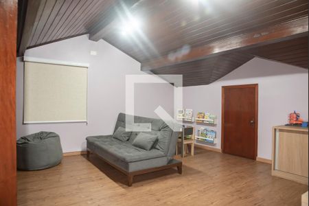 Casa à venda com 280m², 4 quartos e 4 vagasSótão (Brinquedoteca)