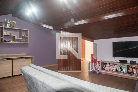 Casa à venda com 280m², 4 quartos e 4 vagasSótão (Brinquedoteca)