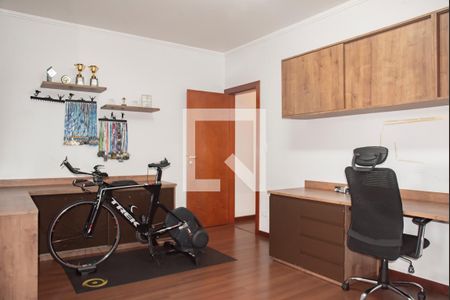 Casa à venda com 280m², 4 quartos e 4 vagasSuíte 1