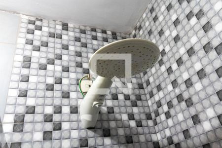 Casa de condomínio à venda com 122m², 3 quartos e 1 vaga Casa de condomínio à venda com 122m², 3 quartos e 1 vagaChuveiro