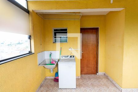 Casa de condomínio à venda com 122m², 3 quartos e 1 vaga Casa de condomínio à venda com 122m², 3 quartos e 1 vagaLavanderia