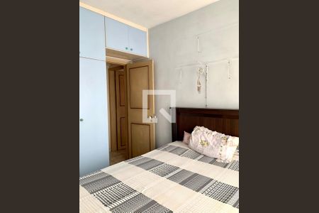 Apartamento à venda com 81m², 3 quartos e 1 vagaQuarto 2 