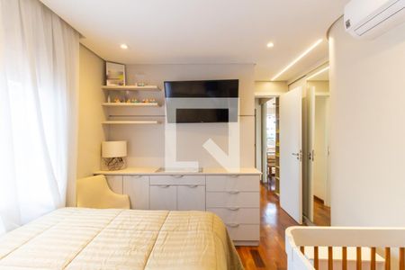 Suíte  de apartamento à venda com 2 quartos, 55m² em Jardim da Gloria, São Paulo