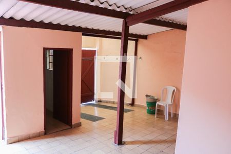 Casa à venda com 177m², 2 quartos e 3 vagasQuintal