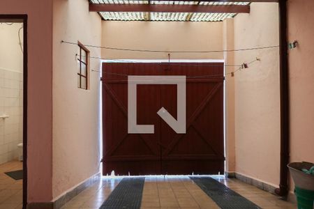 Casa à venda com 177m², 2 quartos e 3 vagasGaragem