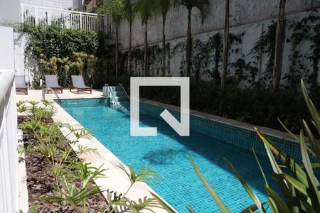 Apartamento à venda com 36m², 2 quartos e sem vaga Apartamento à venda com 36m², 2 quartos e sem vagaÁrea comum - Piscina