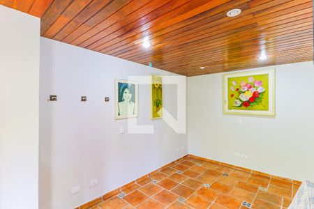Casa à venda com 620m², 3 quartos e 7 vagasQuarto piscina