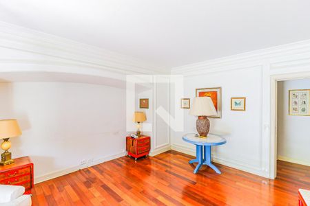 Casa à venda com 620m², 3 quartos e 7 vagasQuarto 2