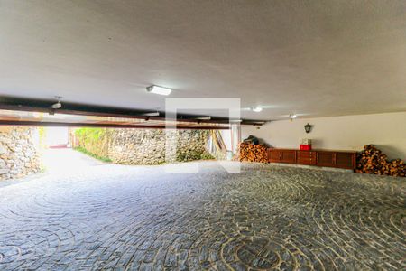 Casa à venda com 620m², 3 quartos e 7 vagasGaragem