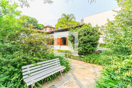 Casa à venda com 620m², 3 quartos e 7 vagasJardim