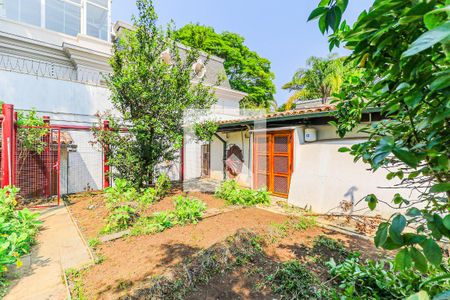 Casa à venda com 620m², 3 quartos e 7 vagasHorta