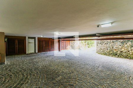 Casa à venda com 620m², 3 quartos e 7 vagasGaragem