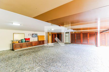 Casa à venda com 620m², 3 quartos e 7 vagasGaragem