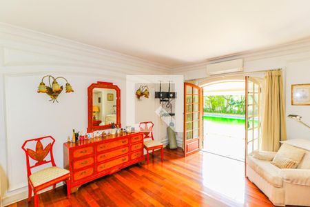 Casa à venda com 620m², 3 quartos e 7 vagasQuarto 2